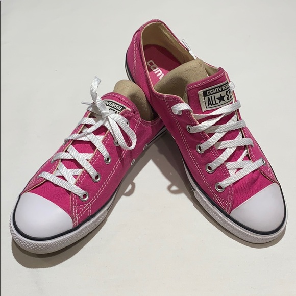 converse dainty hot pink